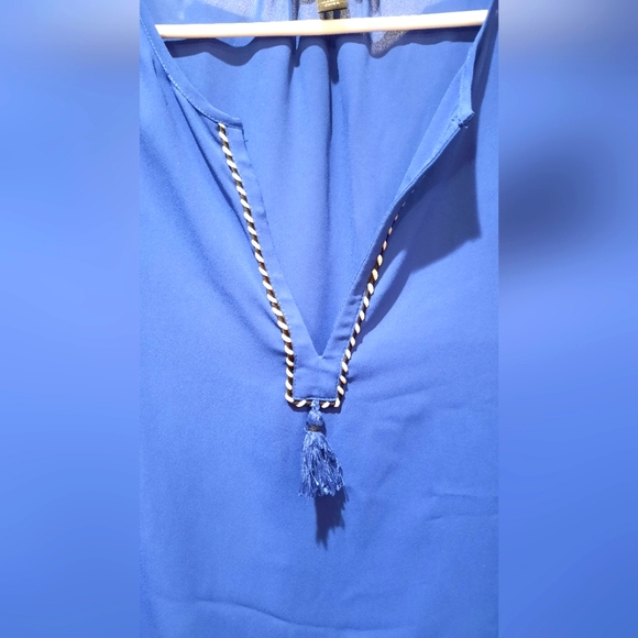 J. Crew Blue Flowy Lightweight V-Neck Blouse size 4 - Picture 2 of 14